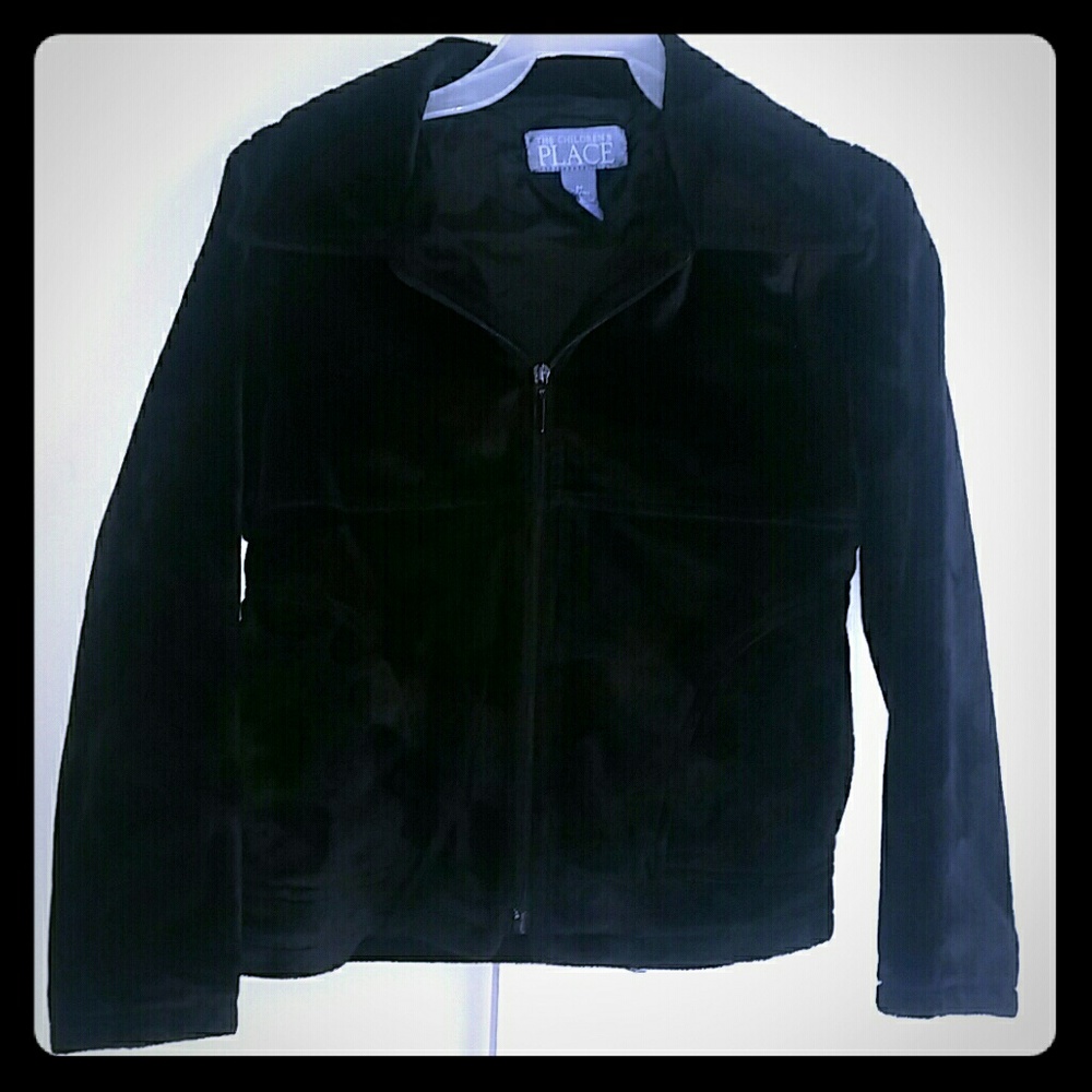 Girl's black velvet jacket